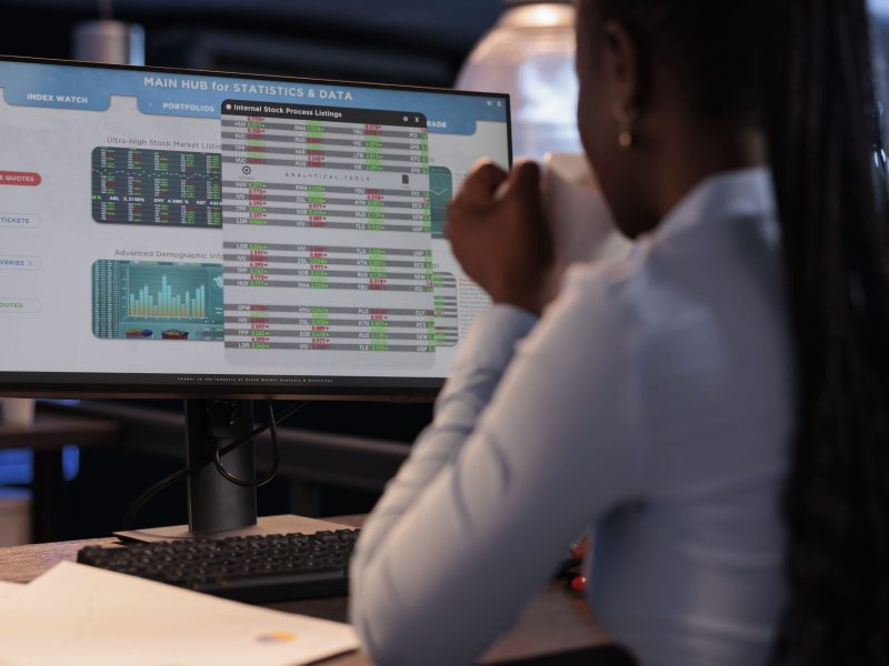 executive-manager-looking-real-time-stock-market-sales-analyzing-global-trade-exchange-statistics-capital-money-investment-working-with-hegde-fund-index-profit-forex-trading-night